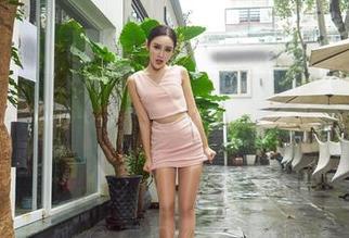 AISS爱丝(黄金版) – 亚美依的粉色合集，像糖果店里拿错了的孩子一样甜！