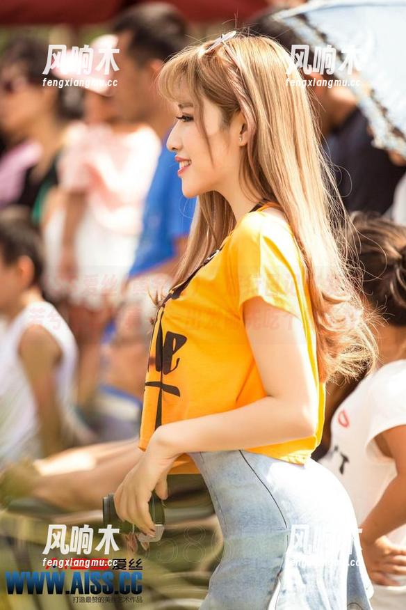 AISS爱丝(黄金版) - 旅行日记出发篇，若兮全套写真——出发前先吃个霸王餐！