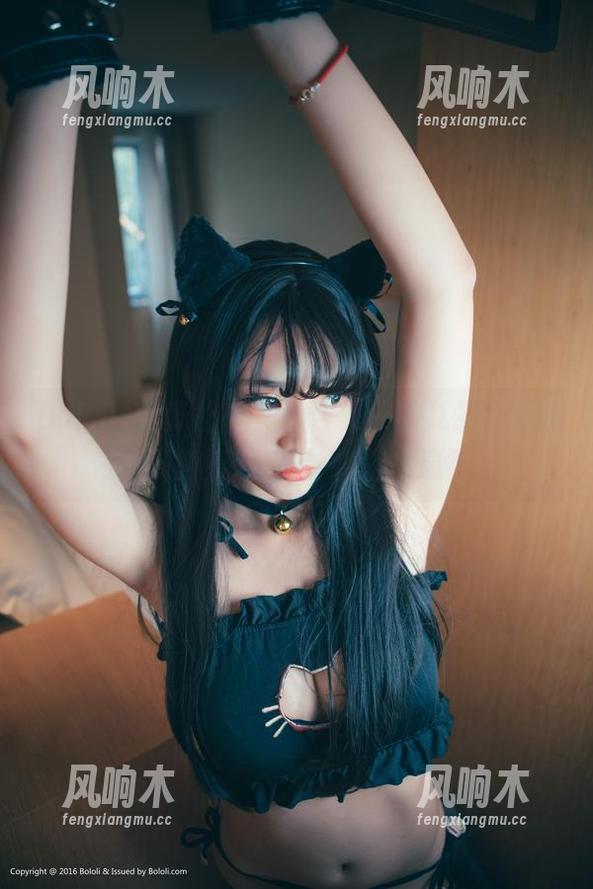 BoLoli菠萝社 - 美腿合集，猫九酱Sakura说她只是在长椅上休息？