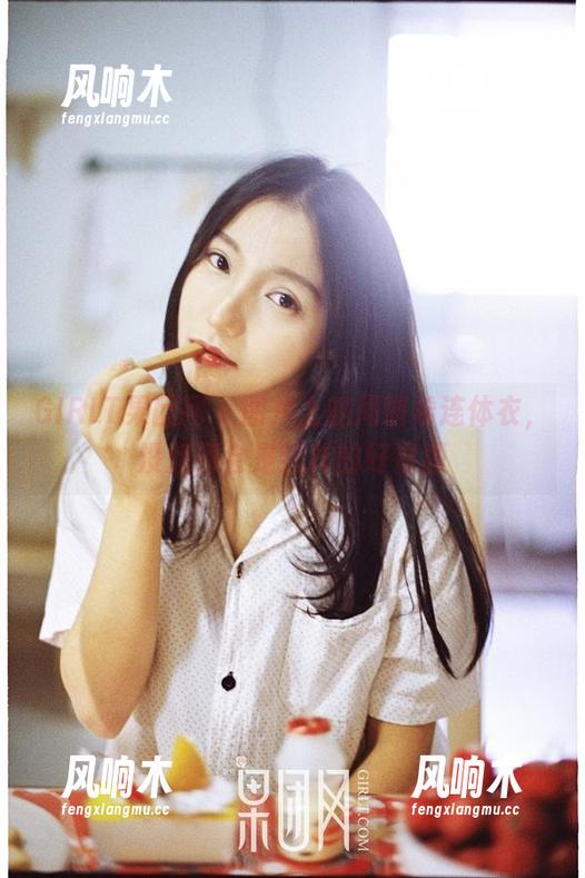 GIRLT果团网 - 图片上的周妍希连体衣，没想到会是这样的好资源