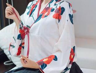 HuaYang花漾 – 不是我夸张，绮里嘉ula的写真图集比某些秘密还复杂