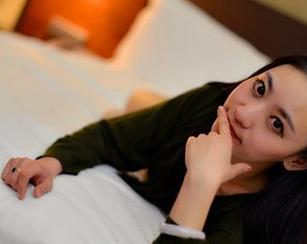 PANS写真 – 小秋睡衣定制，给你的沙发和床添点“高端感”！
