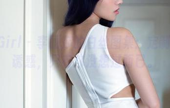 TuiGirl – 李丽莎的白丝图集：定制版的诱惑，只有你没想过而已。