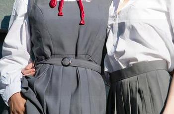 UGirls尤果网 – 不得不说，周妍希的清纯气质和无圣光真是天生一对，光影之下透着不一样的味道。