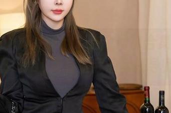 XINGYAN星颜社 – 这个网袜合集太美，佟蔓baby简直是我的穿搭导师！