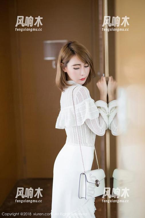 Xiuren秀人网 - 高级黑丝，Demon瑶瑶的写真像是一道让人回味无穷的美食，值得细细品味！