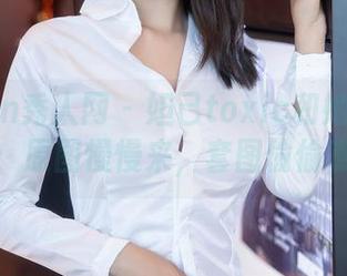 Xiuren秀人网 – 妲己toxic和她的棉袜：原图慢慢来，套图偷偷瞧