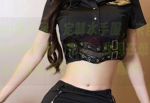 Xiuren秀人网 – 定制水手服，来自小薯条nienie的作品，完了，我现在想象她在海里泳装派对的样子，啧啧。