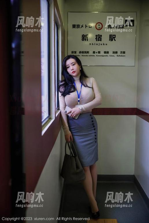 Xiuren秀人网 - 瑞莎Trista的校服，原图精选：看这拨整齐划一的伪装，真令人咋舌。