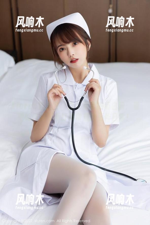 Xiuren秀人网 - 办公室里的萌白酱：看她如何用写真打破常规的工作日常！
