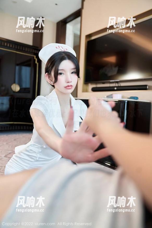 Xiuren秀人网 - 合集里的浴缸，龙籹cool在水中泳姿优雅：干脆我们也来一场水下舞吧？