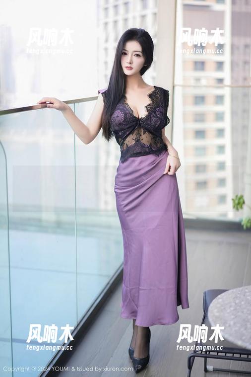 YouMi尤蜜荟 - 对着浴缸发呆的思淇Sukiii：原图下载！是被吸引了还是意外
