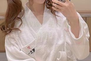 丝袜与miko酱ww：绝美高清写真，快来沦陷！