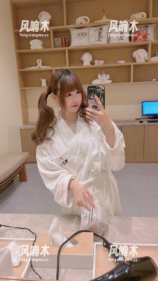 丝袜与miko酱ww：绝美高清写真，快来沦陷！