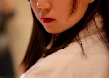 pans – 空姐安妮挑战传统，定制写真让人意外开眼！