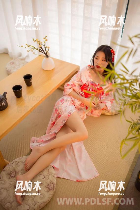 partycat轰趴猫 - 倾听Ellie艾栗栗的居家私房，不经意中掩藏的小乐趣。