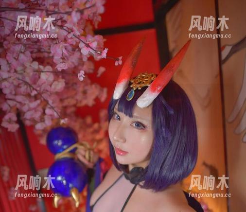 这份Saku的女神写真，图包成了我心中隐秘的空白，莫名期待又觉得羞涩。
