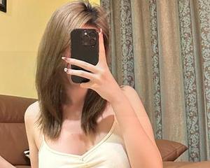 微密圈 – 乙醇子少女的免费图包，至于完整版嘛…谁让你不带现金呢？