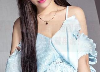 克拉女神 – 听说孟君姐姐图包火了，快别犹豫，先下载再说！