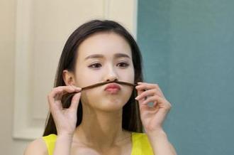 克拉女神 – 突然觉得，颖儿的睡衣图库分享后，有可能变得懒惰？