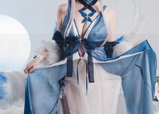 凉凉子该不会是灰丝的代言人吧？资源看得我直想收藏。