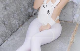 从未如此吸引目光的图片合集—十万珍吱伏特制服特辑！