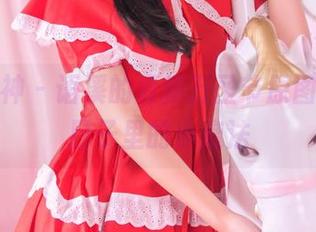 头条女神 – 语溪的最新万圣节原图，平凡日子里的小魔法