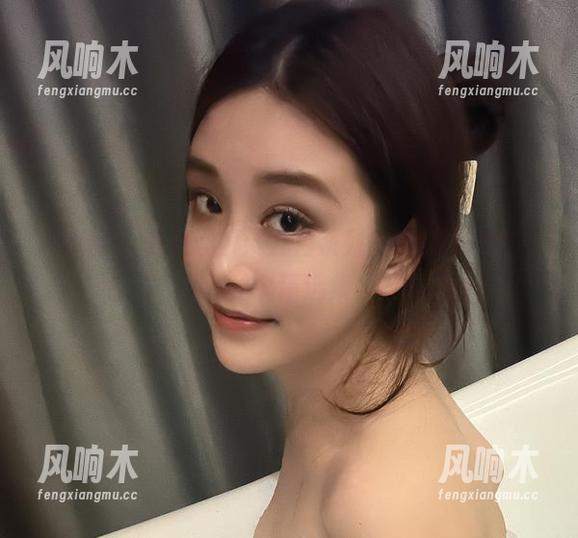 微密圈 - 谁会理解：九月系列的奶雯，美图都是个精选集