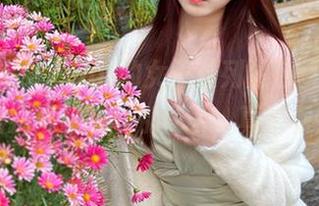 宝儿mysterial的女王系列图包更新，看到后我就想喊‘别闹了，真好看！’