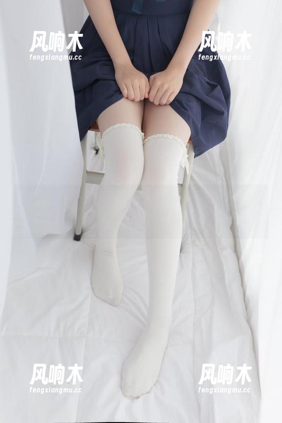 少女秩序 - 晞可的双人写真，图片内容和心机各自走了一条路。