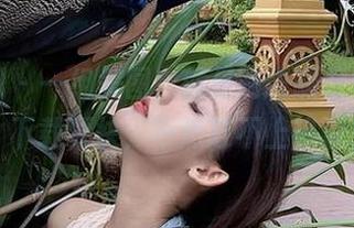 微密圈 – 一组美图，就是阿朱啊足球宝贝，下载要快，不然赶不上热潮！