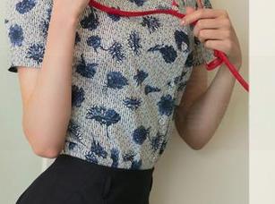 星颜社 – 林幼一的水手服美图——明明让人不想走，偏偏看到不舍得的感伤。
