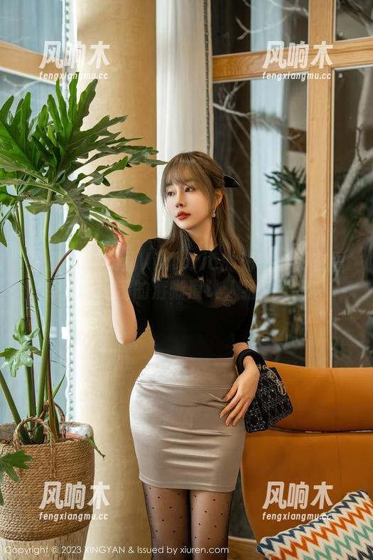 星颜社 - 果儿Victoria的秘密被锁在图库里，高清的清晰度让人猜测不已。
