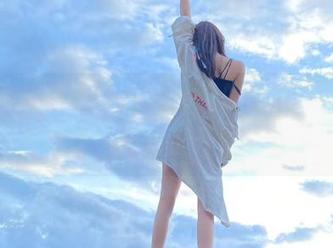 微密圈 – 林子喵Lynne真的能把“可爱”穿在身上，照片都开始害羞了。