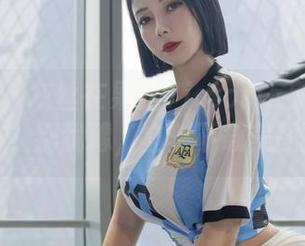 微密圈 – 灰丝在果儿Victoria身上无敌了，别犹豫，立刻下载美图！