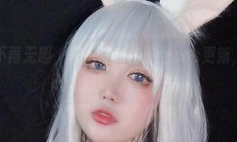 开场白不再无趣，椒妮佐仁的护士cos更新，让医疗现场变得妙趣横生！