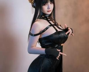 樱井宁宁的女仆合集，虽说是女仆，但更像是梦中罕见的缱绻。