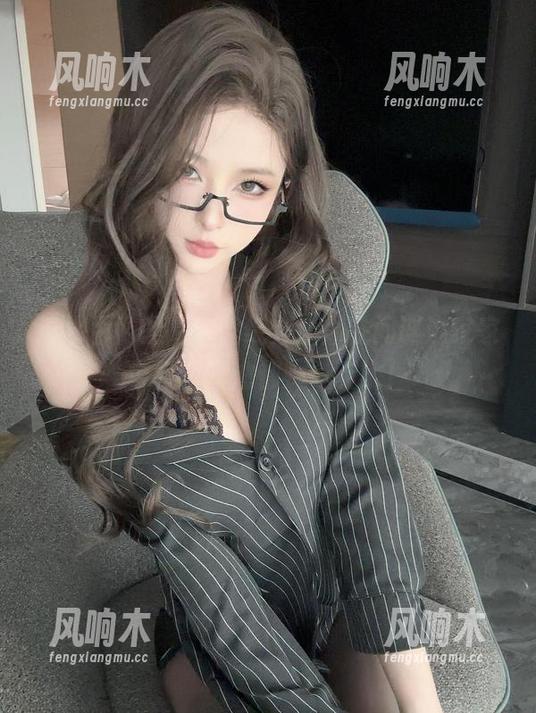 清水由乃的高清壁纸，让你在间谍过家家中打个酱油都帅气无比！