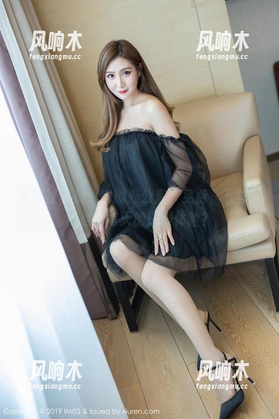 爱蜜社 - 酥小白的办公室：免费，下载就能拥有每天的沉浸体验？