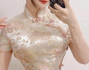 微密圈 – 是谁把学姐的可爱丢进了禅雨儿Lynne的图片合集？快来找答案！