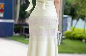 秀人网 – 刚想看李佳芮Cherie的合集，谁能拒绝被她的姐姐魅力俘获！