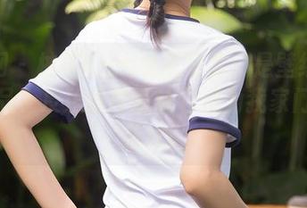 秀人网 – 柚琪Rich女王写真：是壁纸还是艺术品？反正我打算让它成为我家门口的名片！