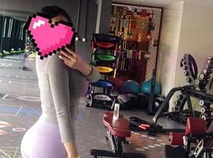 微密圈 – 致敬礼服：紫色哒豚豚的全集写真之旅