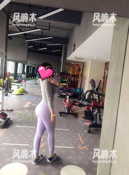 微密圈 - 致敬礼服：紫色哒豚豚的全集写真之旅