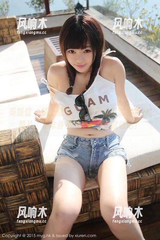 美媛馆 - 戴上眼镜，上线于大乔的免费JK照片，根本停不下来，快来试试吧！