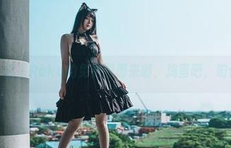 这个秋天，落落Raku的免费图册来啦，捣蛋吧，咱们不怕糖！
