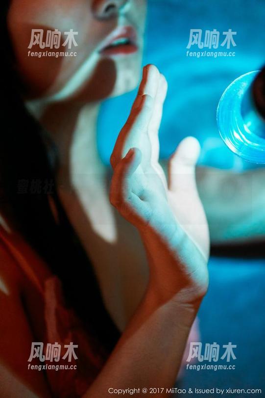 蜜桃社 - 网盘里的结衣白衬衫合集，眼睛都不够用了唉