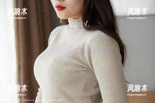 蜜桃社 - 沉浸在泳池里，美绪的高清图库值得一看