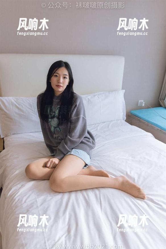 袜啵啵 - 原图转转看，稚予把校服裤里丝的界限推得无比模糊，图片能不能解答些心中的小疑惑？