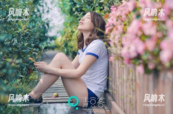 青豆客-Ann尤美 青豆客 - 欲罢不能!Ann尤美网袜下的福利图片